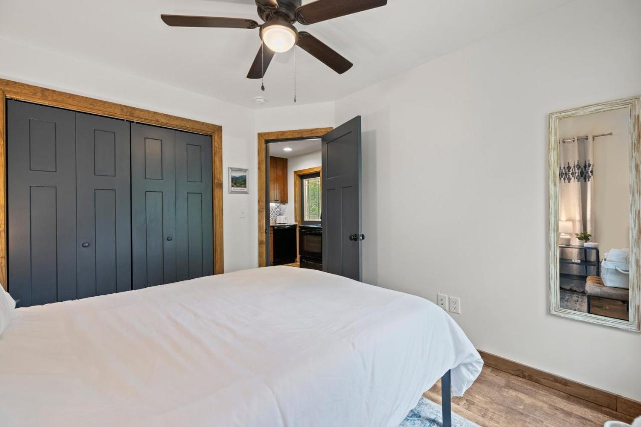 Serra Stays - "Casa Di Cresta" Lake Lure Exterior foto